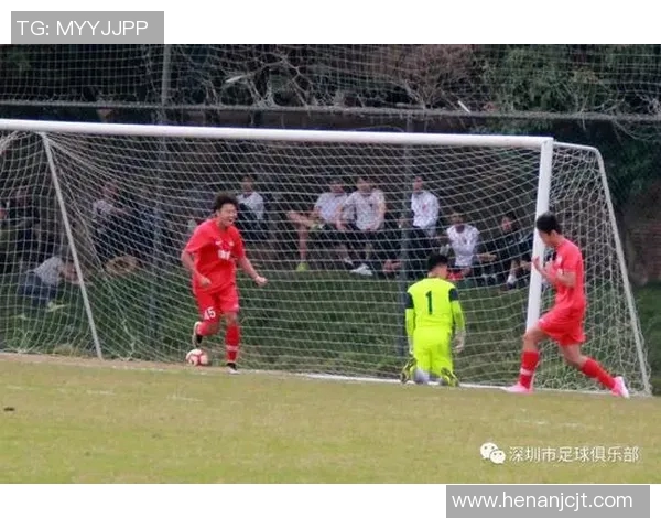 深圳飞盘队在攀岩联赛中的默契配合与战术分析