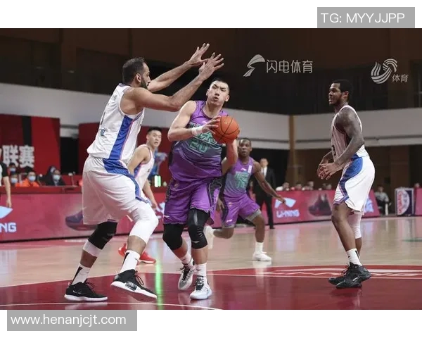 洪卡与赫尔辛基昨晚激战正酣比分揭晓精彩瞬间回顾